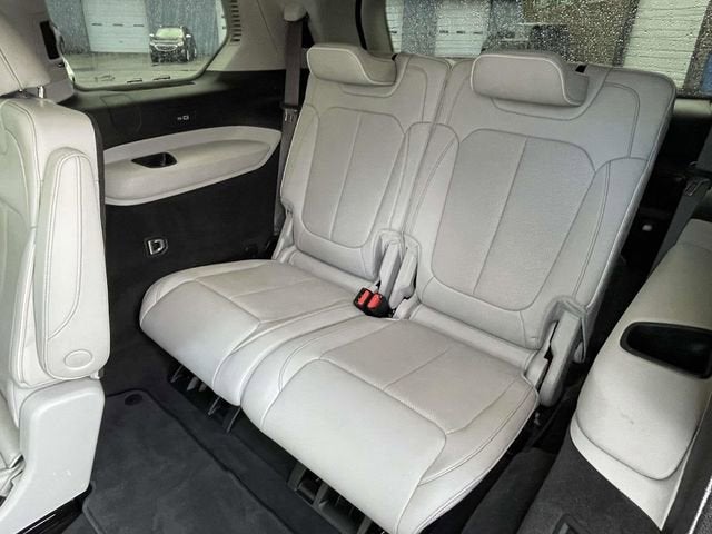 2022 Jeep Grand Cherokee L Overland 4x4