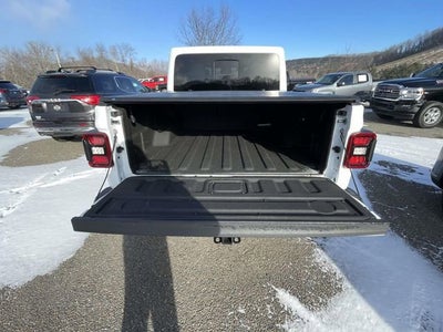 2024 Jeep Gladiator Mojave X