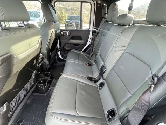 2024 Jeep Gladiator Mojave X