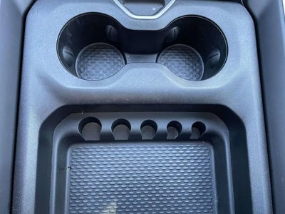 2022 RAM 1500 Big Horn Quad Cab 4x4 6'4" Box