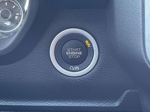 2022 RAM 1500 Big Horn Quad Cab 4x4 6'4" Box