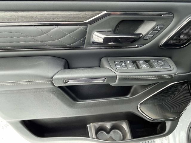 2025 RAM 1500 Limited Crew Cab 4x4 5'7" Box