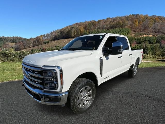 2025 Ford F-250 LARIAT