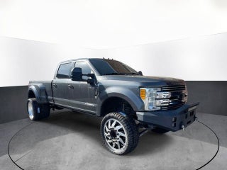 2017 Ford F-350 LARIAT