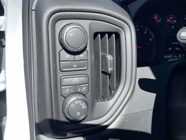 2026 Chevrolet Silverado 3500 HD WT DRW