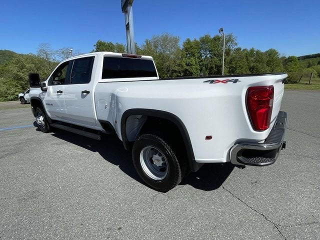 2026 Chevrolet Silverado 3500 HD WT DRW