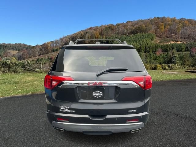 2017 GMC Acadia Denali