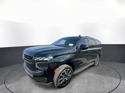 2023 Chevrolet Suburban RST