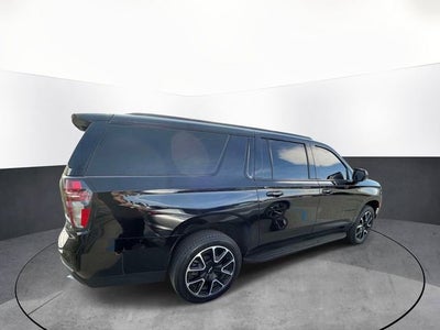 2023 Chevrolet Suburban RST