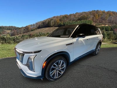 2026 Cadillac VISTIQ Sport