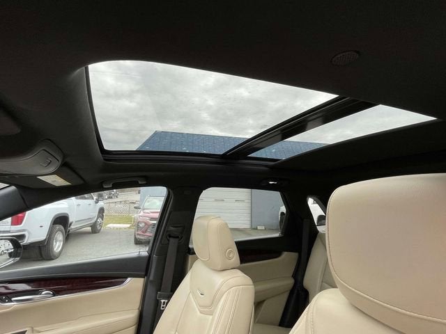 2017 Cadillac XT5 Premium Luxury FWD