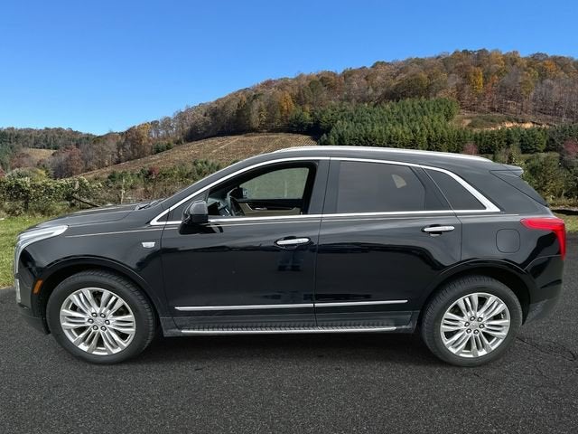 2017 Cadillac XT5 Premium Luxury FWD