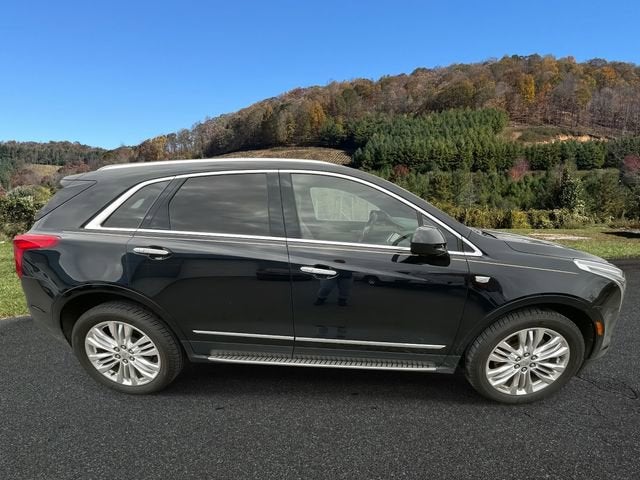 2017 Cadillac XT5 Premium Luxury FWD