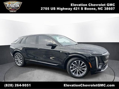 2024 Cadillac LYRIQ Sport 2