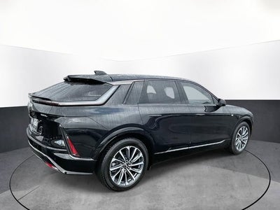 2024 Cadillac LYRIQ Sport 2