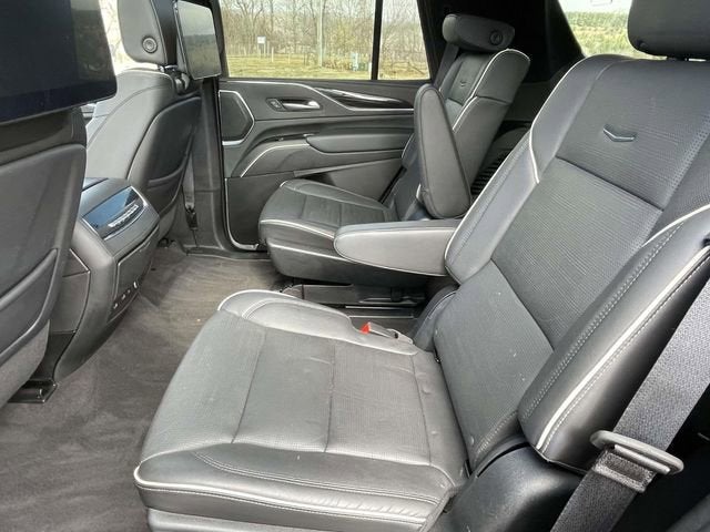 2023 Cadillac Escalade Sport