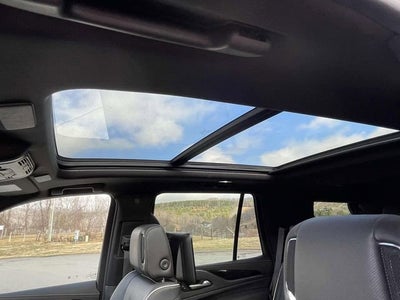 2023 Cadillac Escalade Sport