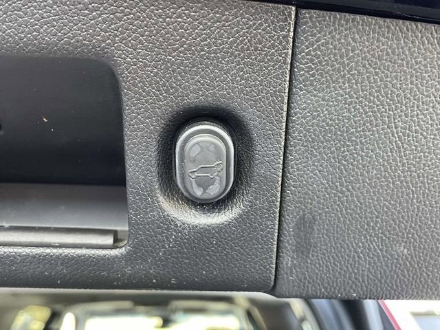 2018 Cadillac Escalade ESV Luxury