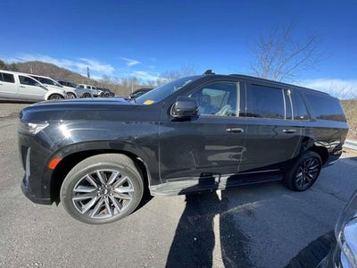 2023 Cadillac Escalade ESV Sport