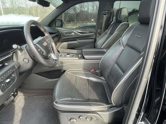 2022 Cadillac Escalade ESV Sport