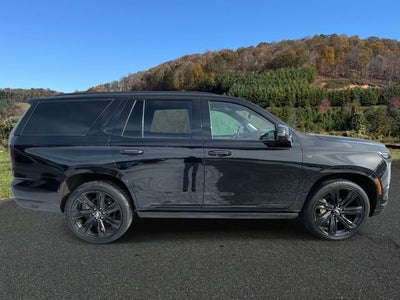 2025 Cadillac Escalade Sport Platinum