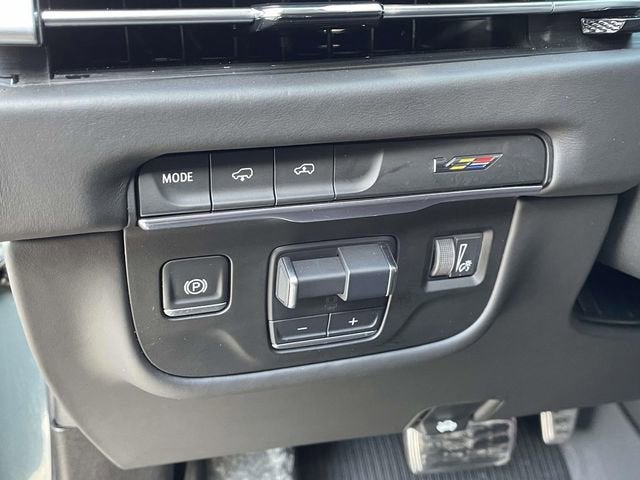 2025 Cadillac Escalade ESV Escalade-V ESV