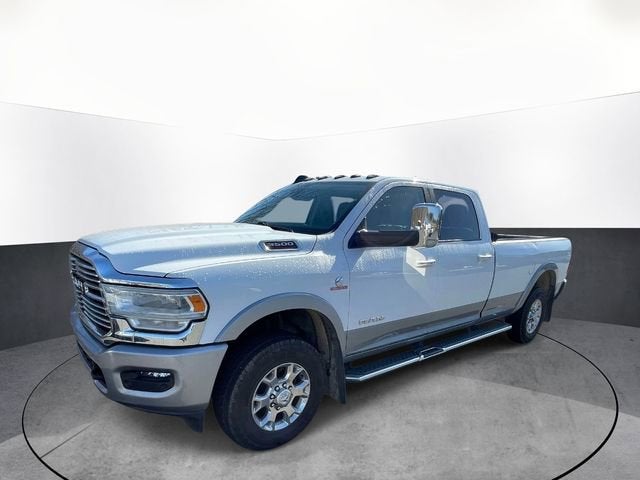 2021 RAM 3500 Laramie Crew Cab 4x4 8' Box