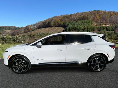 2025 Chevrolet Equinox EV LT