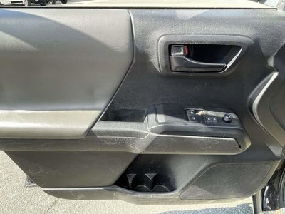 2022 Toyota Tacoma SR V6