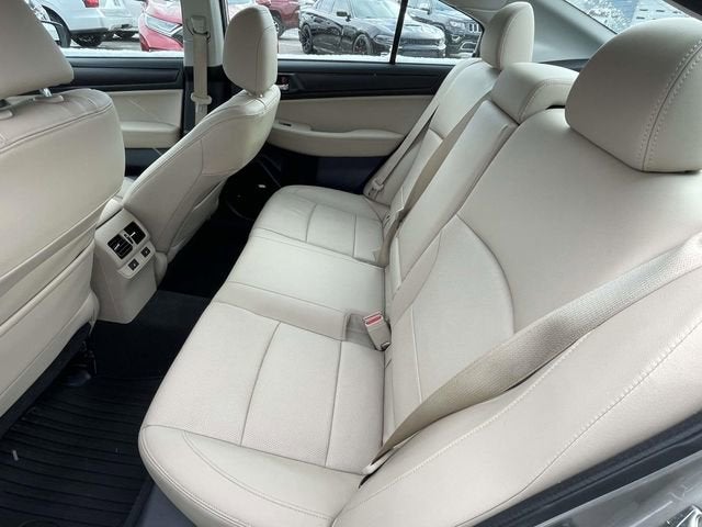 2016 Subaru Legacy 3.6R Limited