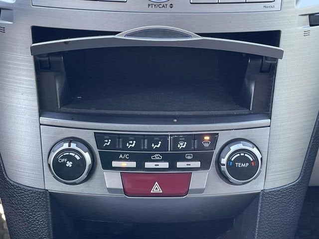 2011 Subaru Outback 2.5i Premium