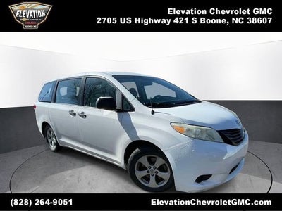 2011 Toyota Sienna Base V6