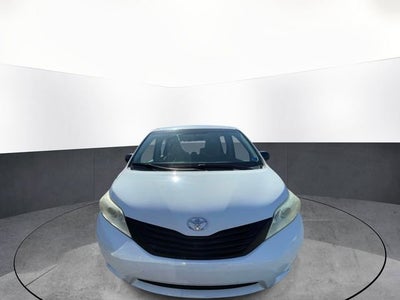 2011 Toyota Sienna Base V6