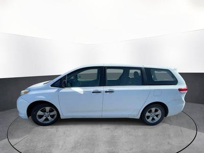 2011 Toyota Sienna Base V6