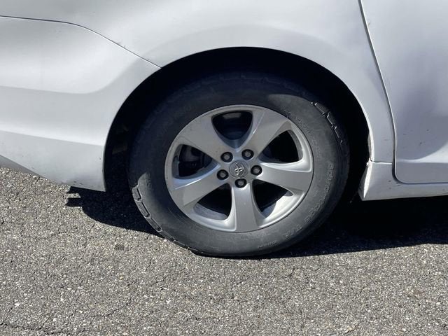 2011 Toyota Sienna Base V6