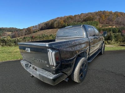 2017 Toyota Tundra SR5 5.7L V8