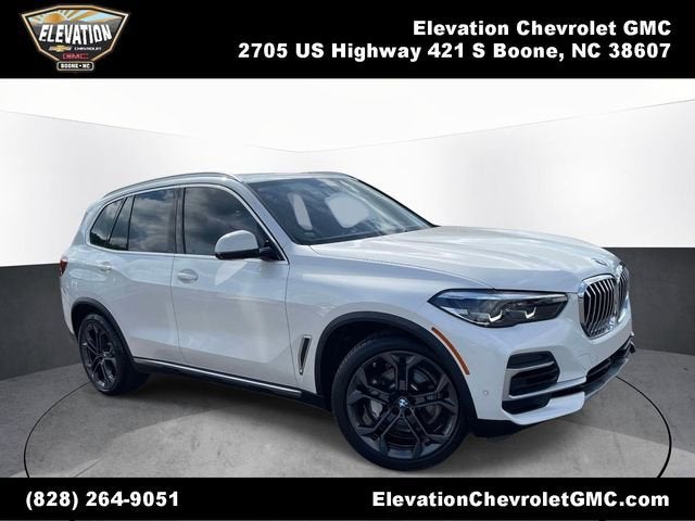 2022 BMW X5 xDrive40i's photo