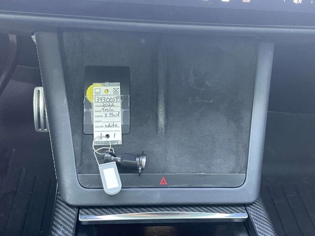 2022 Tesla Model X Plaid