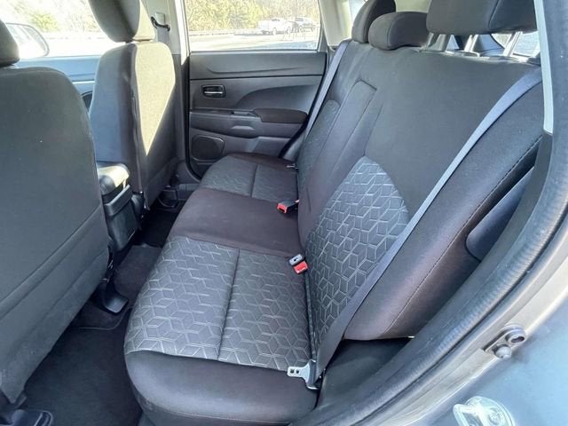 2024 Mitsubishi Outlander Sport S