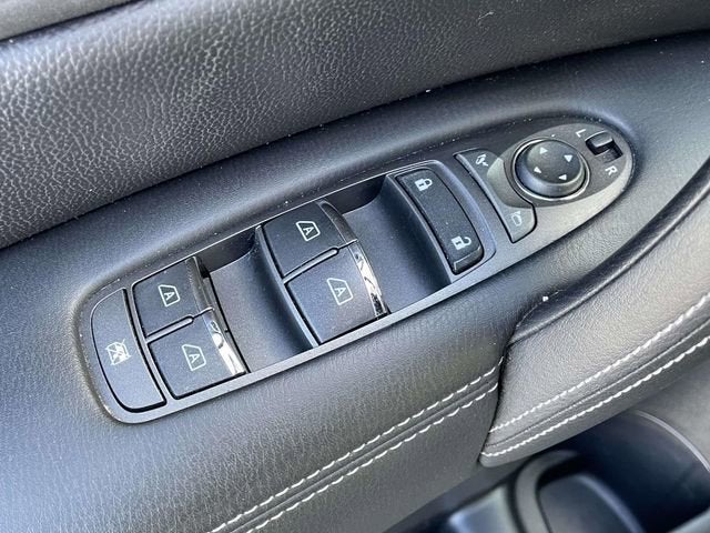 2020 Nissan Armada SV 2WD