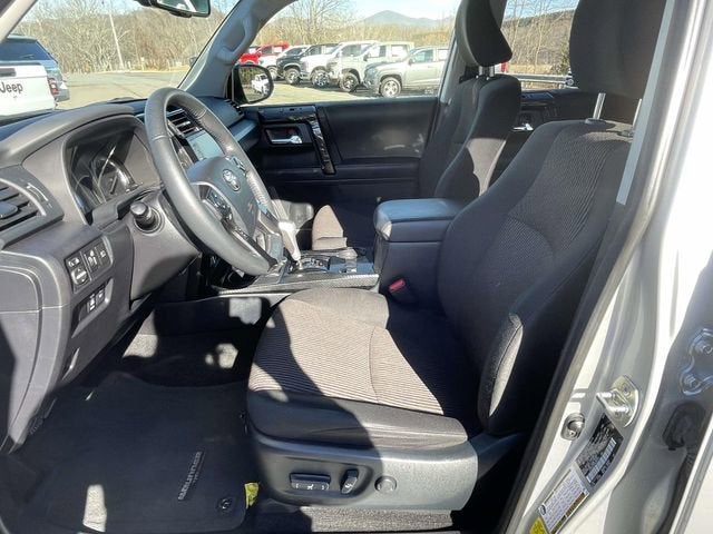 2024 Toyota 4Runner TRD Off Road