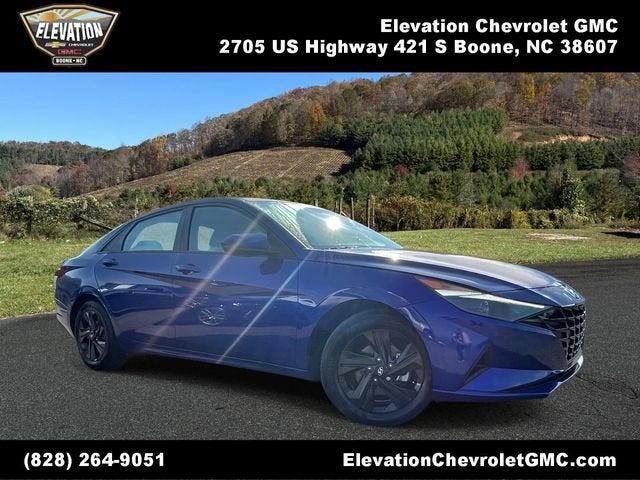 2023 Hyundai Elantra Blue