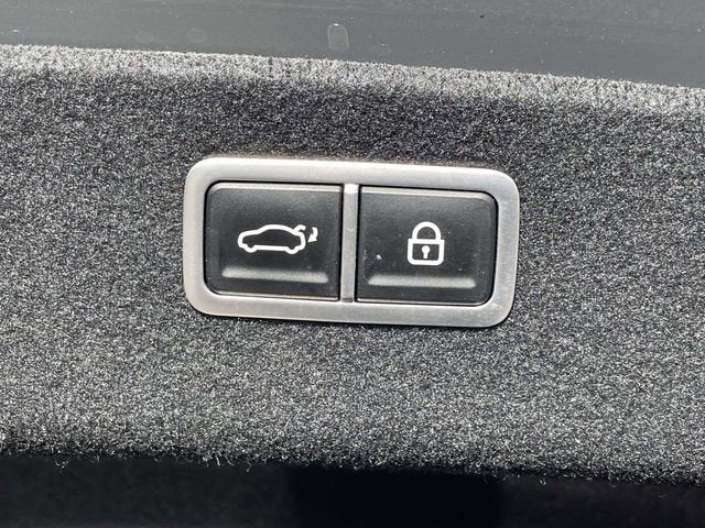 2022 Genesis G80 2.5T RWD