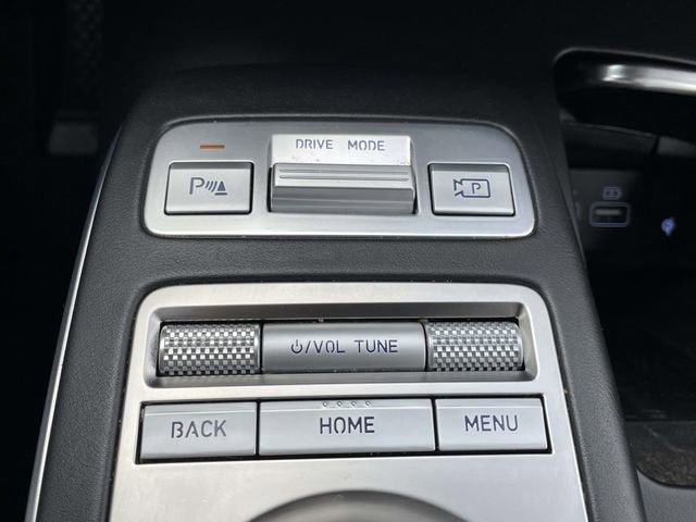 2023 Genesis GV70 2.5T AWD