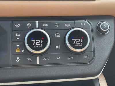 2023 Land Rover Defender X-Dynamic SE