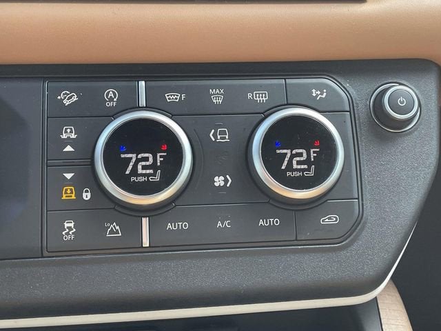 2023 Land Rover Defender X-Dynamic SE