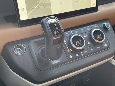 2023 Land Rover Defender X-Dynamic SE