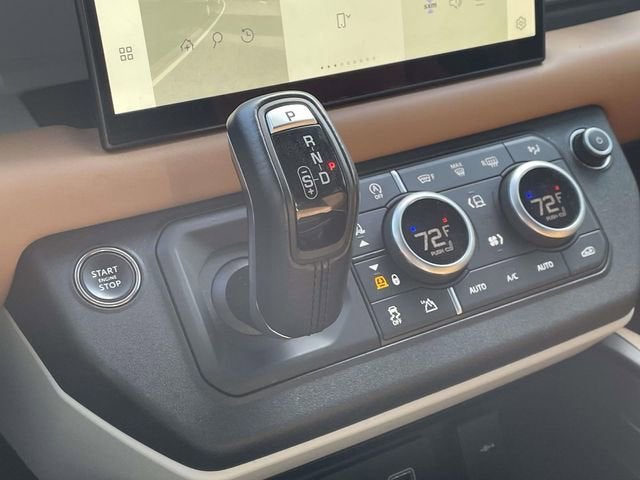 2023 Land Rover Defender X-Dynamic SE