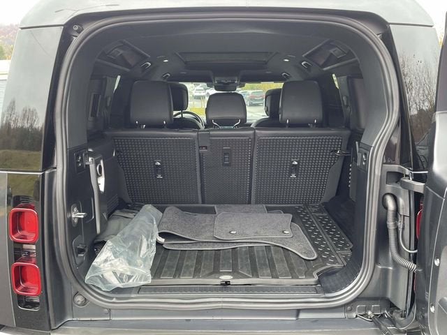 2022 Land Rover Defender 110 X-Dynamic HSE