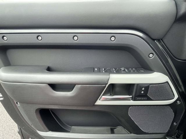 2022 Land Rover Defender 110 X-Dynamic HSE